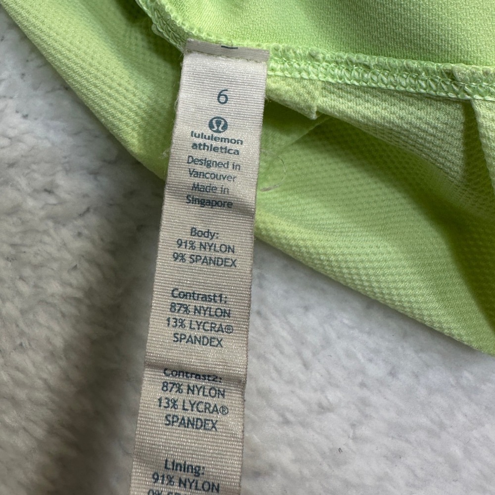 Lululemon Athletica Green Ruched Tank Top Athletic Built In Bra Size 6‎ - Picture 12 of 13